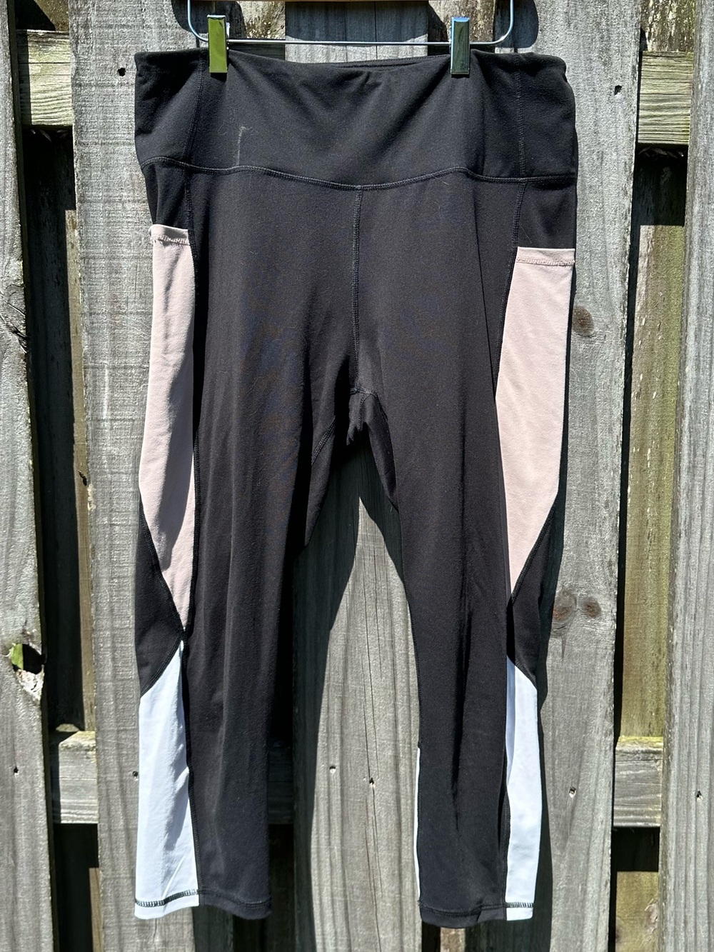 Gaiam Om High Rise Colorblock Yoga Capri Size XL